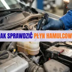 Mechanik sprawdza płyn hamulcowy testerem. Zobacz, jakie są objawy starego płynu hamulcowego i jak go wymienić.